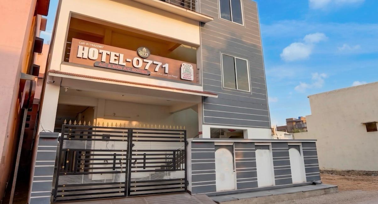 Hotel 0771